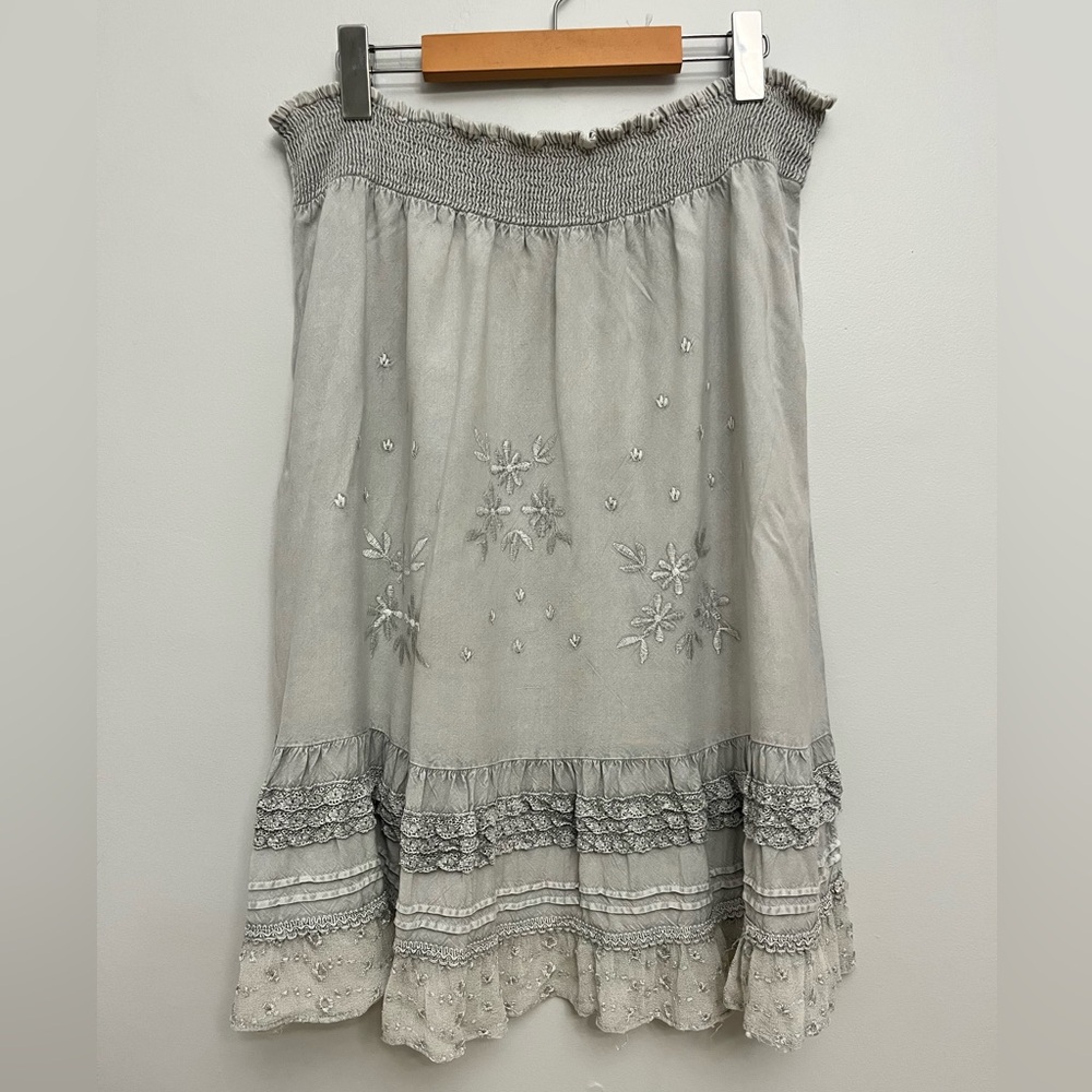 Solitaire Boho Cottagecore Embroidered Skirt, Size XL